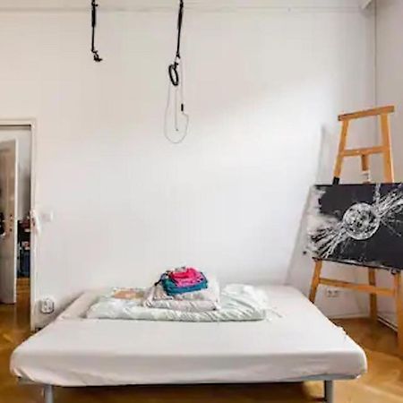 Fro-Media - Streetside Room 2 - Community Space Vienna Esterno foto